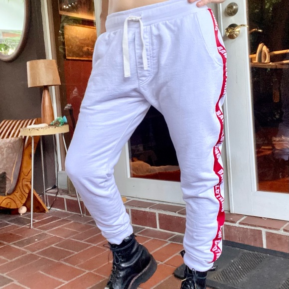 Baw white athletic wear men’s sweat pants with red branded ribbon embroidered - Picture 5 of 9